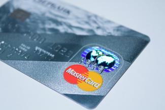 A picture of a single MasterCard.